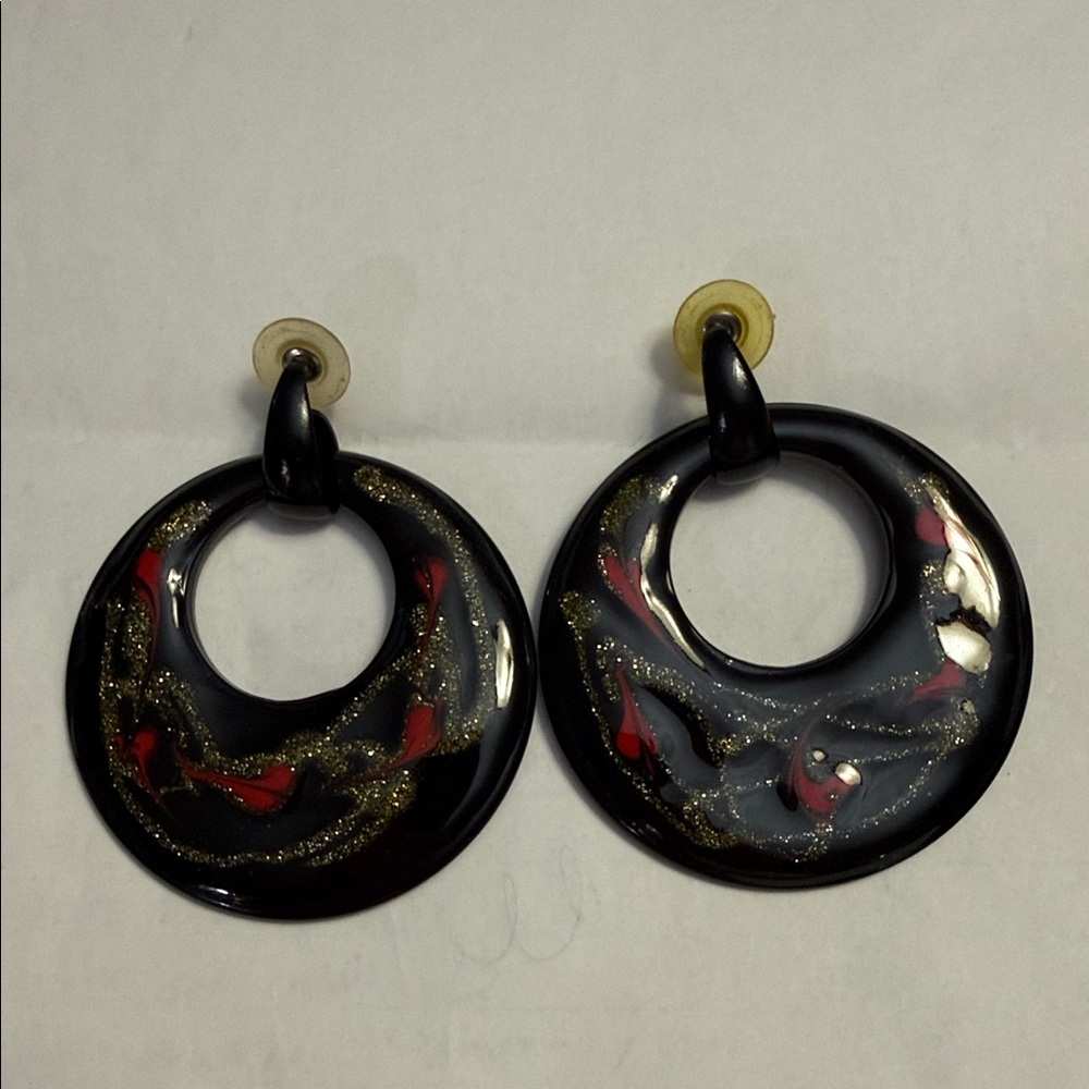 Black Resin Hoop Earrings with Red & Gold Swirl vintage